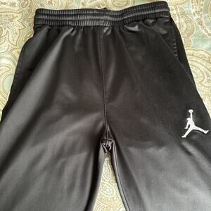 Air JORDAN Warm Up Joggers 100% Polyester Drawstring Cuffed Black Size L 12/13 Y
